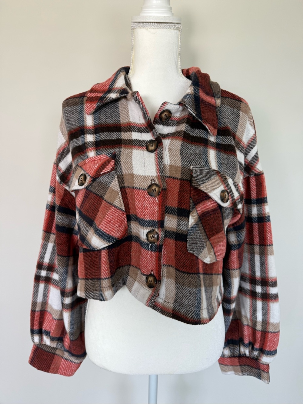 HYFVE Women's Plaid Button Cropped Jacket Brown Red Beige White Blue Large